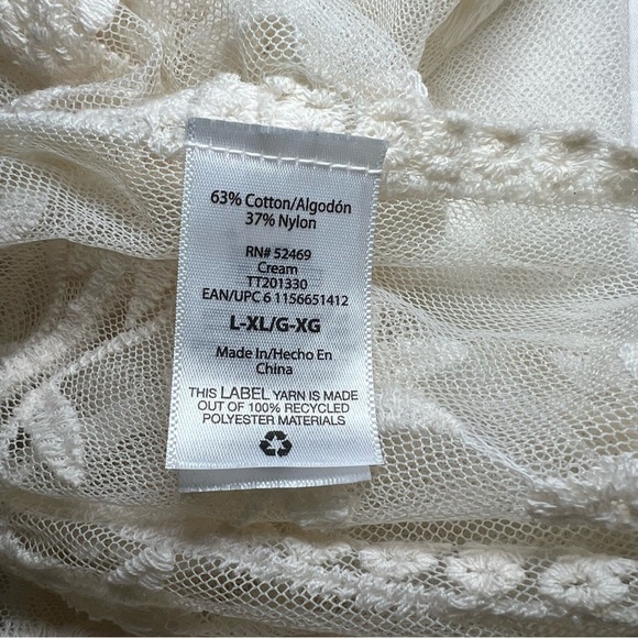 Lace Short Sleeve Long Sleeve Cream Kimono - Picture 5 of 6